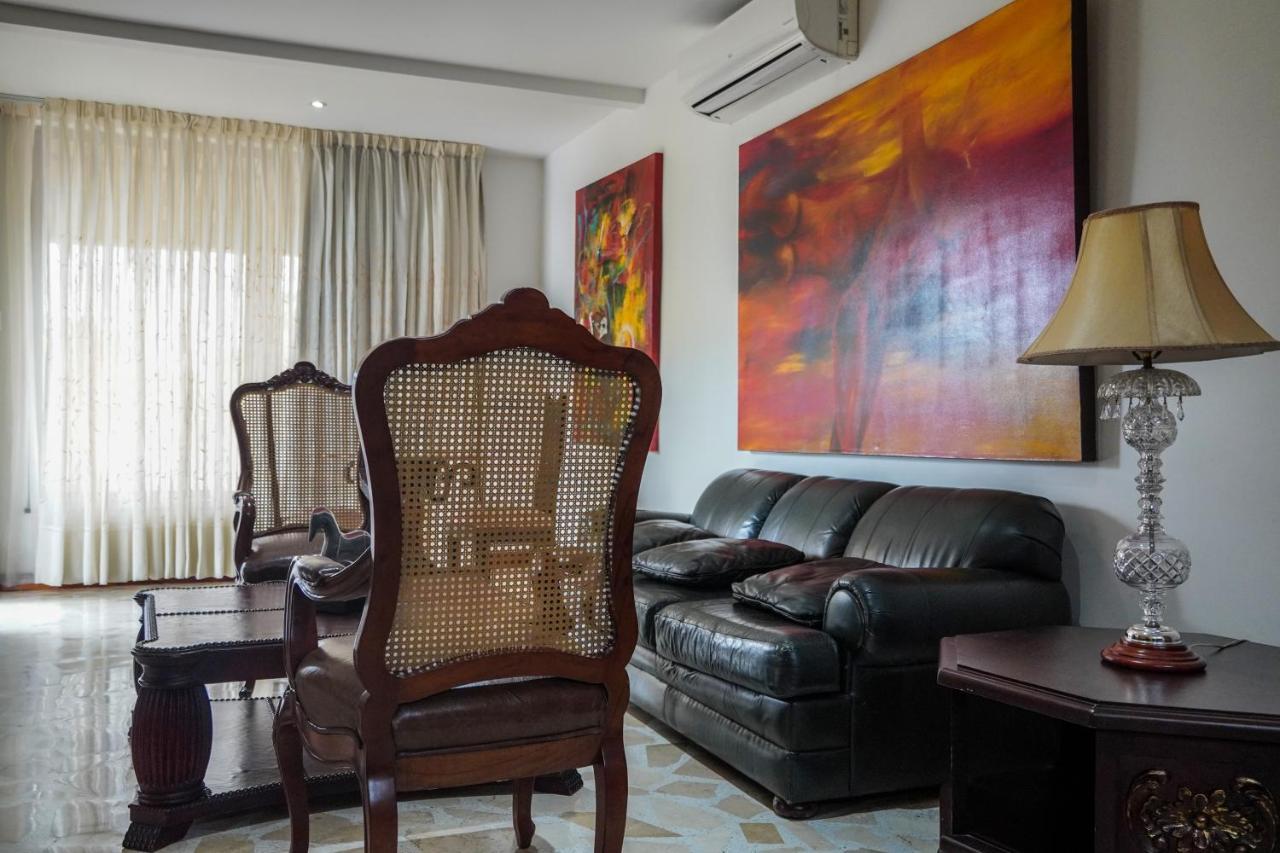 Hotel Boutique Villa Casuarinas Cali Exteriör bild