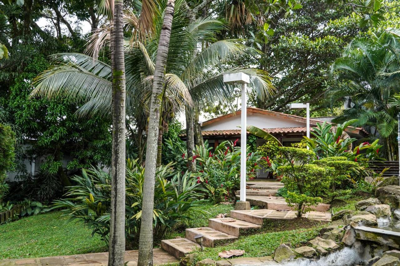 Hotel Boutique Villa Casuarinas Cali Exteriör bild