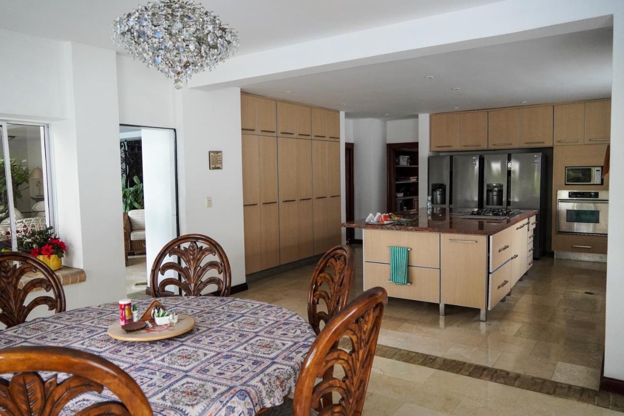Hotel Boutique Villa Casuarinas Cali Exteriör bild