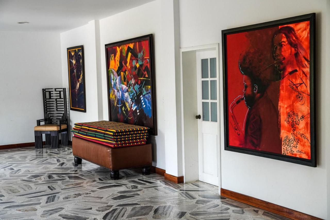 Hotel Boutique Villa Casuarinas Cali Exteriör bild