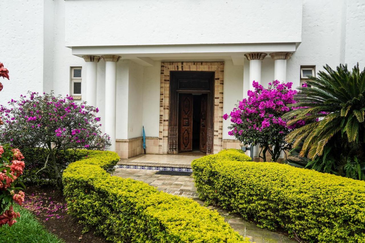 Hotel Boutique Villa Casuarinas Cali Exteriör bild